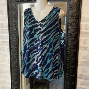 Susan Graver v neck tank